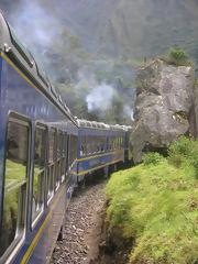 Train en direction du Machu Picchu